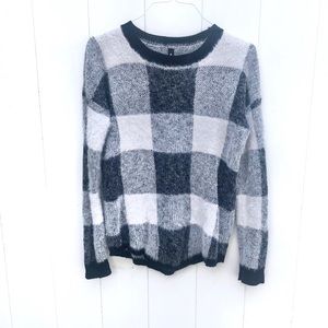 Design Lab Lord & Taylor | Fuzzy checkered sweater